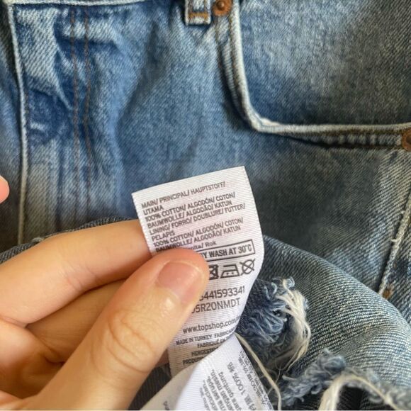 Topshop MOTO 100% Cotton Medium Wash Frayed Hem Jean Skirt 6 - Picture 7 of 8